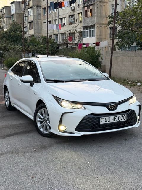 Toyota Corolla, 1.8 L, 0.85 kWh, 2025 il, 52 500 km — Bakı