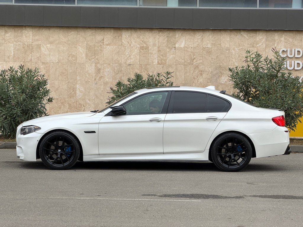 BMW 528, 2.0 L, 2013 il, 126 000 km — Avtomobillər, Gəncə (6)