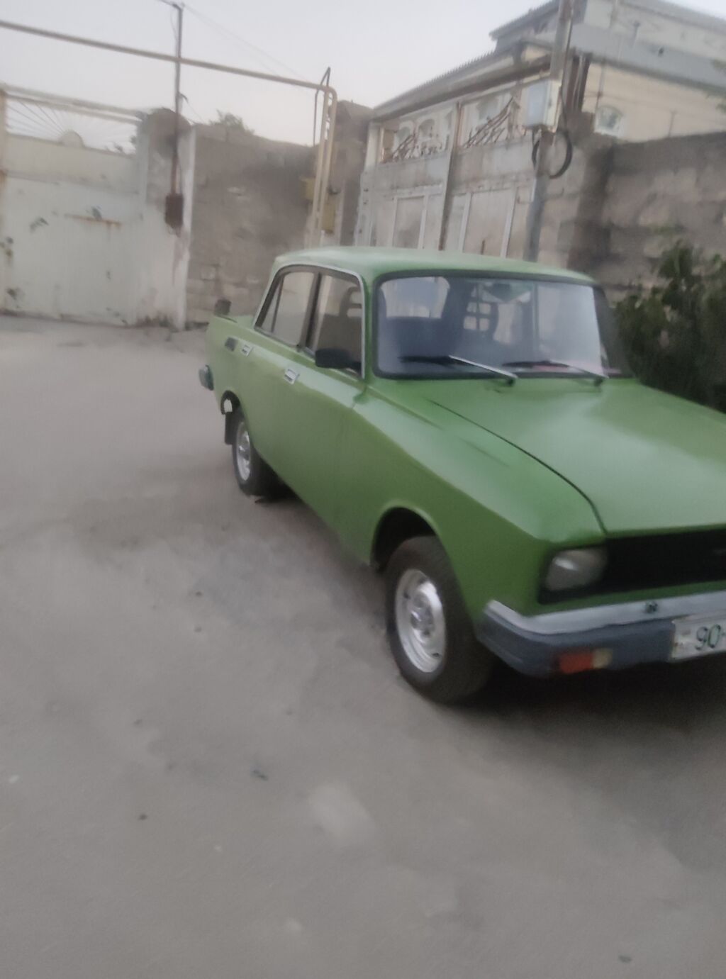 Satılır: Moskvich Azlk 2140 (yaşıl rəng) Xüsusiyyətlər: - Kuzov — Avtomobillər, Digah (4)
