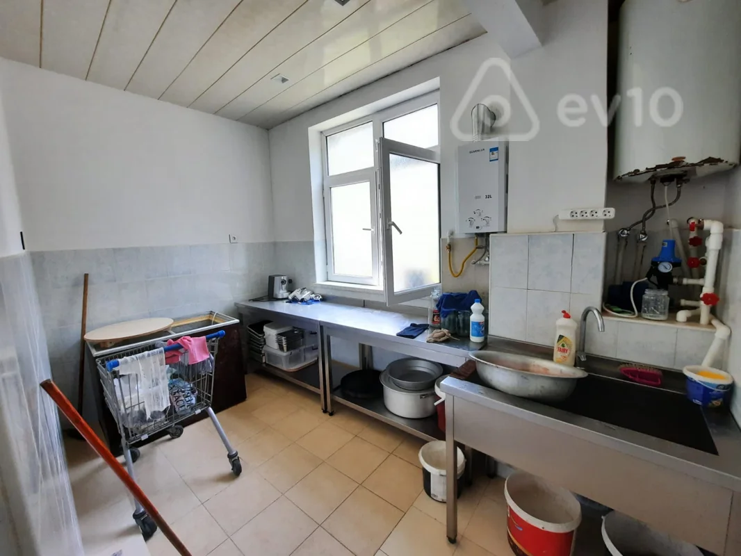 Obyekt, 240 m², Əcəmi Naxçıvani küç — kirayə — Əmlak, Bakı (5)