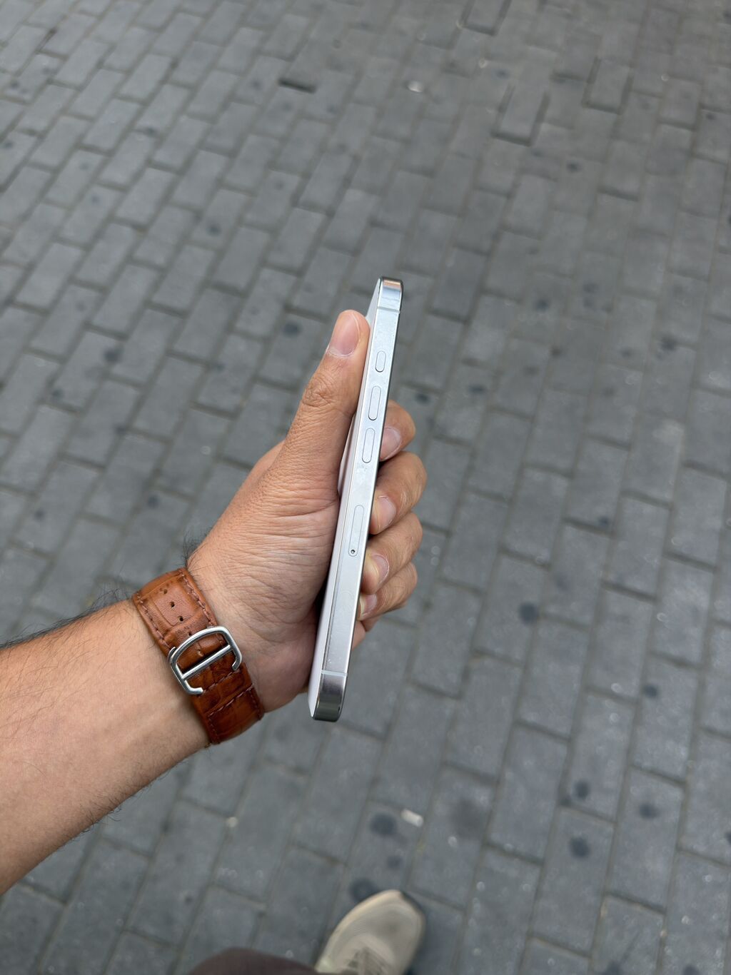 IPhone 16 Pro, 256 GB, White Titanium, Sənədlərlə, Zəmanət — Apple iPhone, Bakı (3)