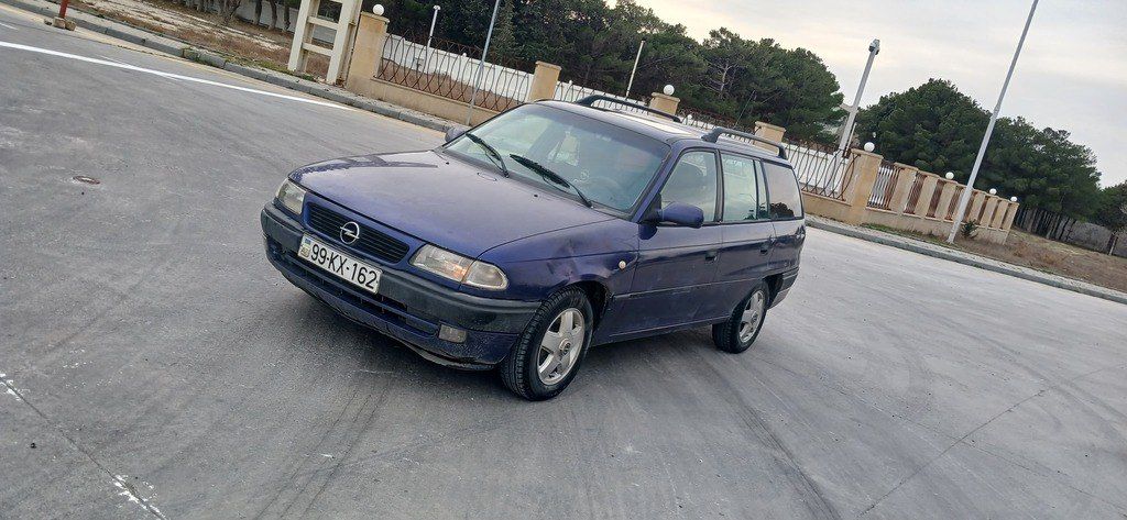 Opel Astra, 1.8 L, 1997 il, 274 555 km 99-KX-162 — Avtomobillər, Sumqayıt (2)