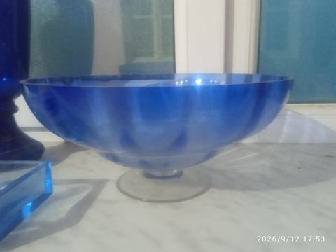 Mavi şüşə serving dəsti - Material: qalın, yarımşəffaf mavi şüşə — Bakı