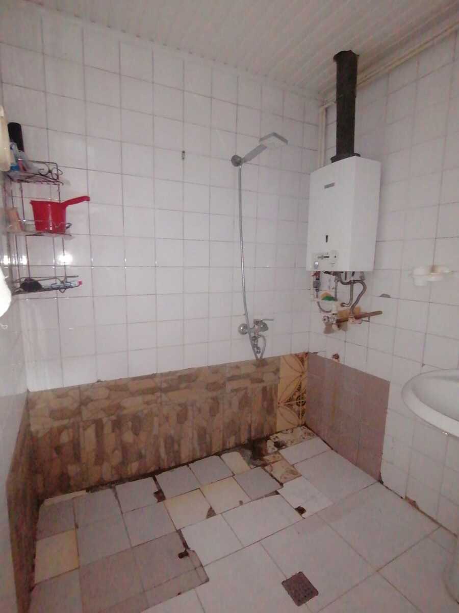 Satılır 2 otaqlı köhnə tikili 65 m² — Mənzil, Bakı (11)