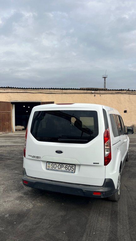 Ford Tourneo Connect, 1.6 L, 2014 il, 205 000 km 90-OP-605 — Avtomobillər, Bakı (4)
