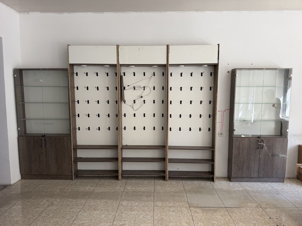 Cox satılır. Hamısı birlikde 300 manat — Vitrini, Bakı (2)