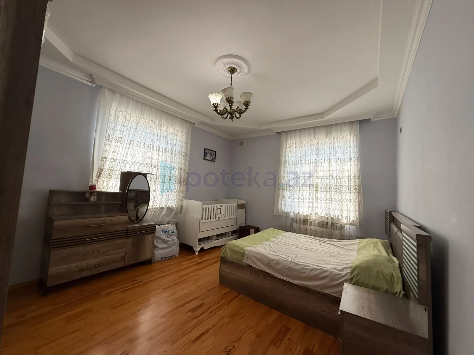 Satılır: 5 Otaq, Evlər/Villalar, Səbail r., Badamdar q., 200.00 m² — Ev, villa, Bakı (8)