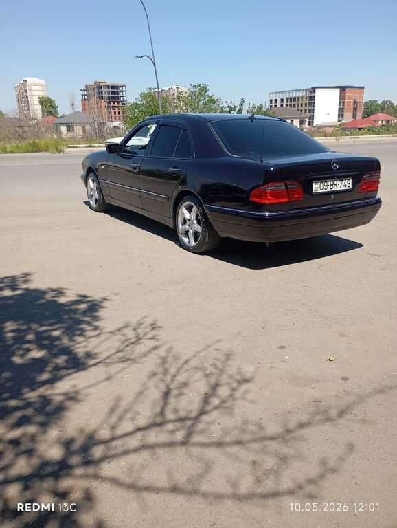 Mercedes E 200, 2.0 L, 1997 il, 300 000 km 09-BR-749 — Avtomobillər, Gəncə (5)