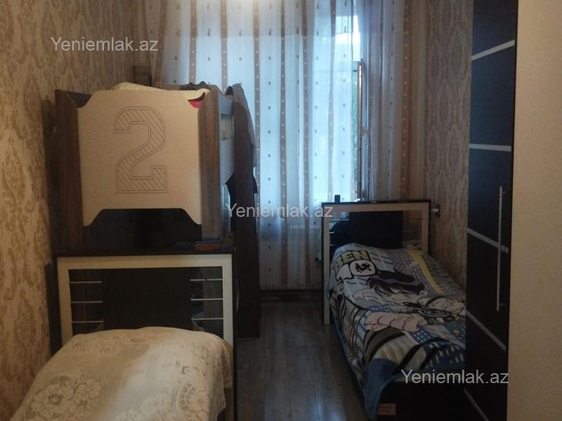 Satılır 3 otaqlı Bina evi menzil (Köhnə tikili), 70 m², 10-cu mikrorayon — Mənzil, Sumqayıt (5)