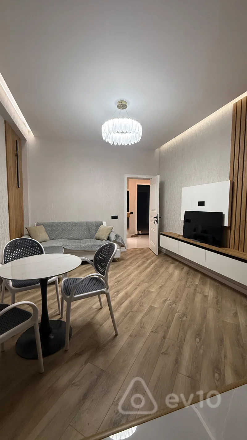 2 otaqlı mənzil, 58 m², General Şıxlinski küçəsi — kirayə — Bakı