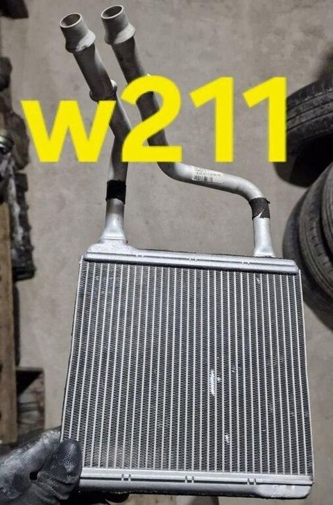 "Mercedes benz" pec radiatoru və boruları Mercedes benz pec radiator — Bakı