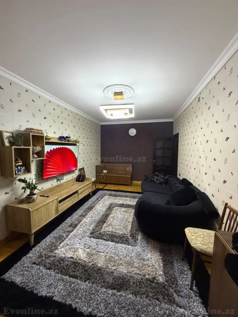 Satılır 3 otaqlı Mənzil Köhnə tikili 75 m² Bakı, Xətai r., Əhmədli m., Əhmədli — Mənzil, Bakı (2)