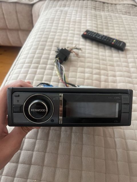 Kenwood KDC-6047U avtomobil maqnitolası Arginal 6 çıxışlıdır tam — Digah
