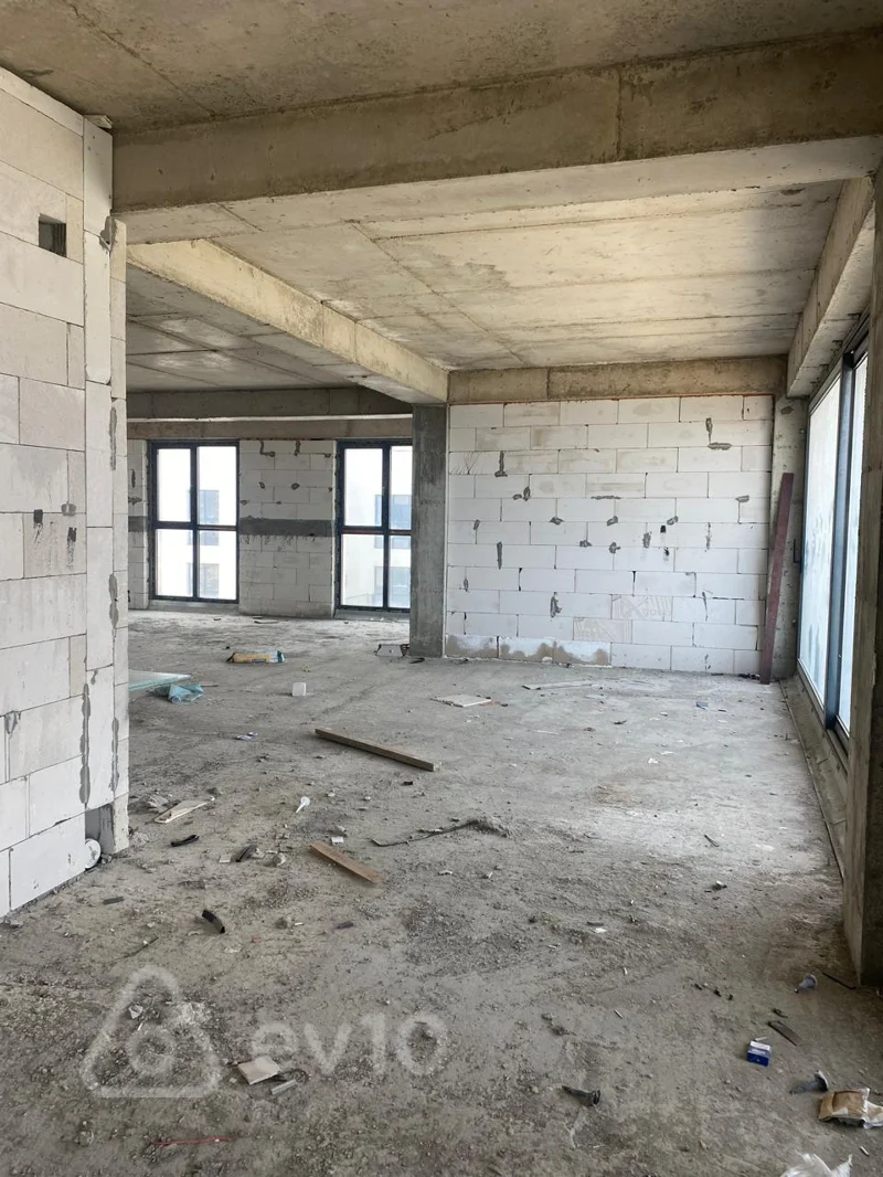 5 otaqlı mənzil, 395 m², Xanlar — Mənzil, Bakı (2)