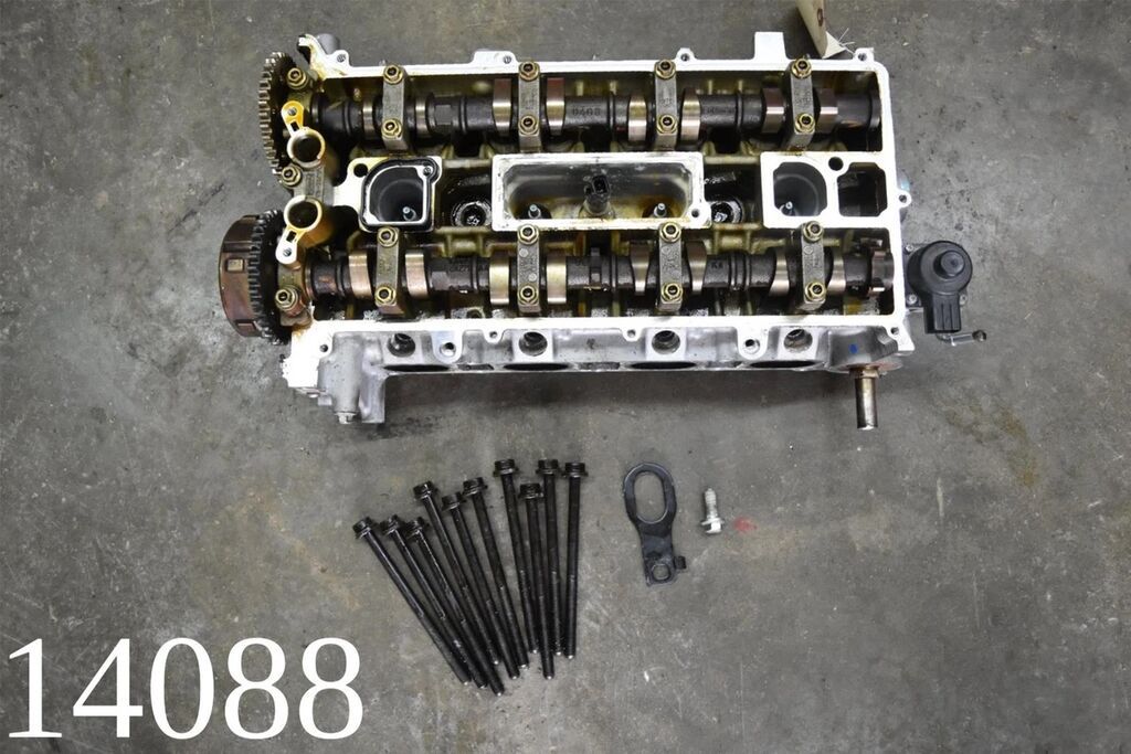 Volkswagen Passat üçün Qalovka Passat Ucun qalovka Passat Ucun — Mühərriklər, Bakı