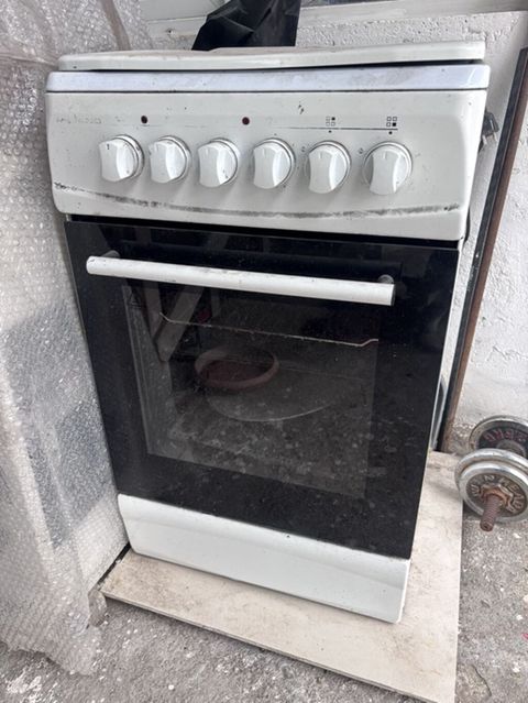 Elektrik sobası Quraşdırılan, 4 gözlü, İşlənmiş — Bakı