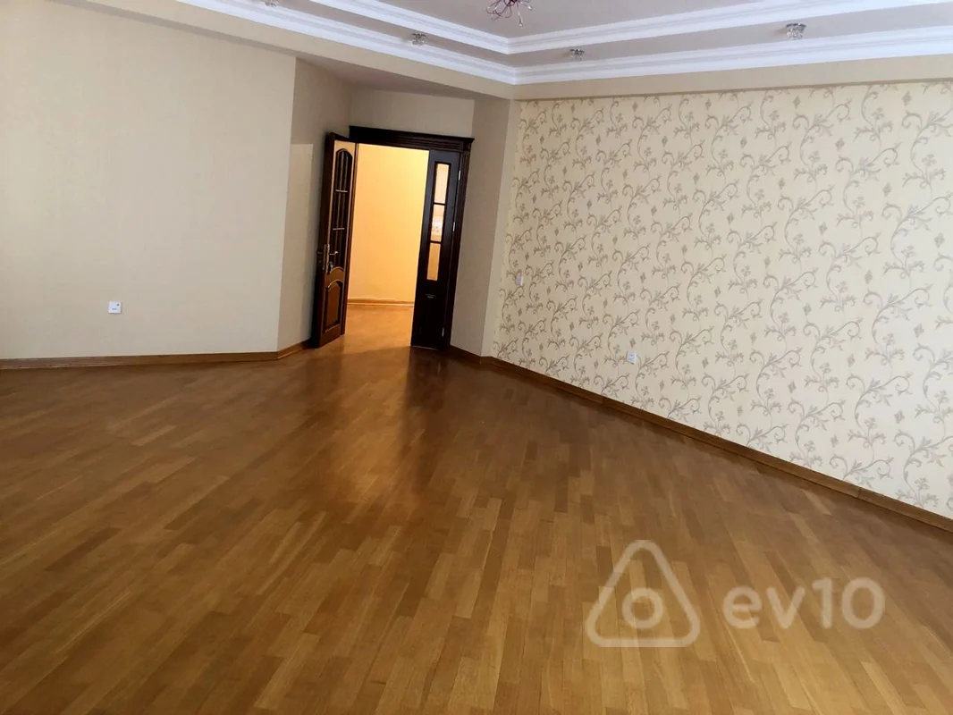 3 otaqlı mənzil, 150 m², Mireli Seyidov küc — kirayə — Mənzil, Bakı (4)