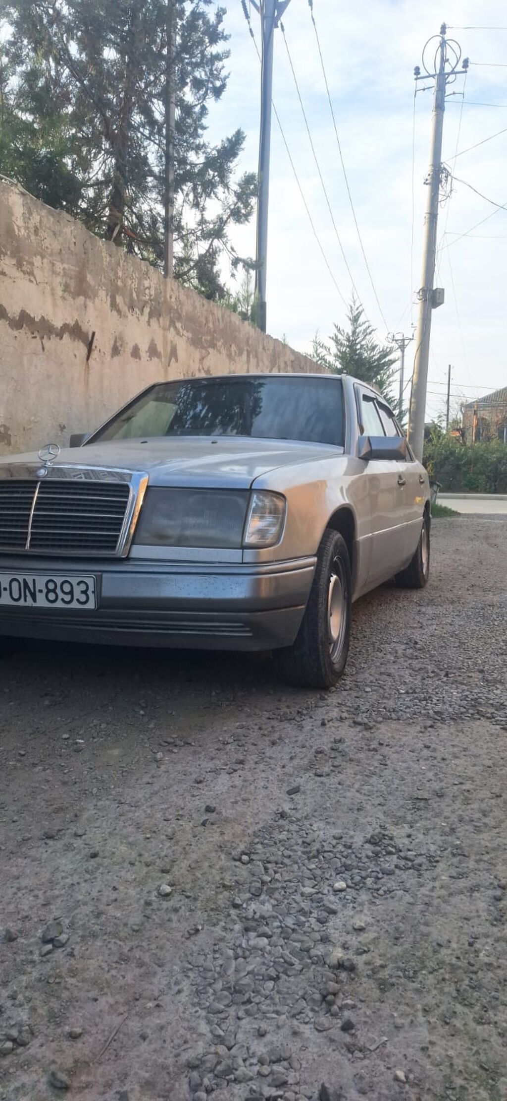 Mercedes-Benz E 220: 2.2 l Sedan 10-ON-893 — Avtomobillər, Quba (3)
