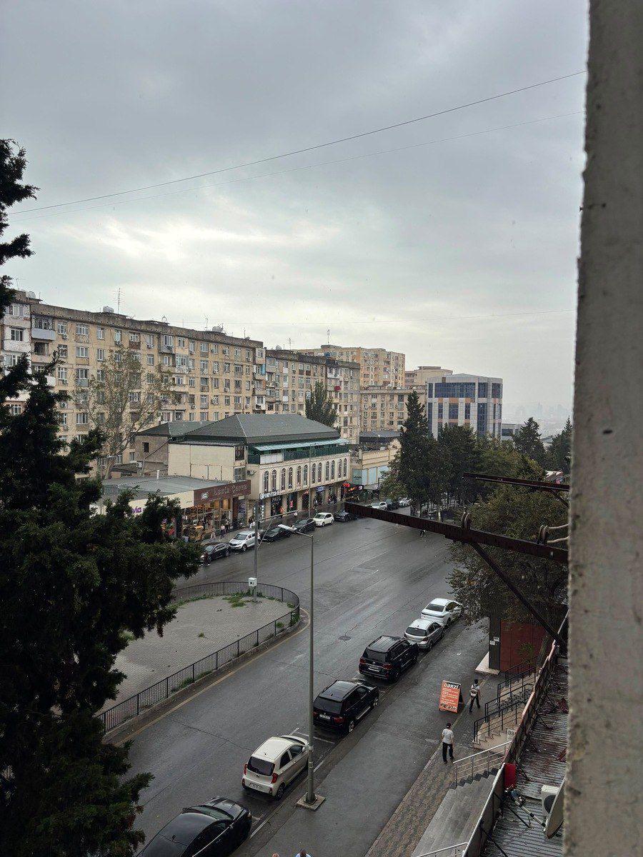 Satılır 2 otaqlı köhnə tikili 60 m² — Mənzil, Bakı (2)