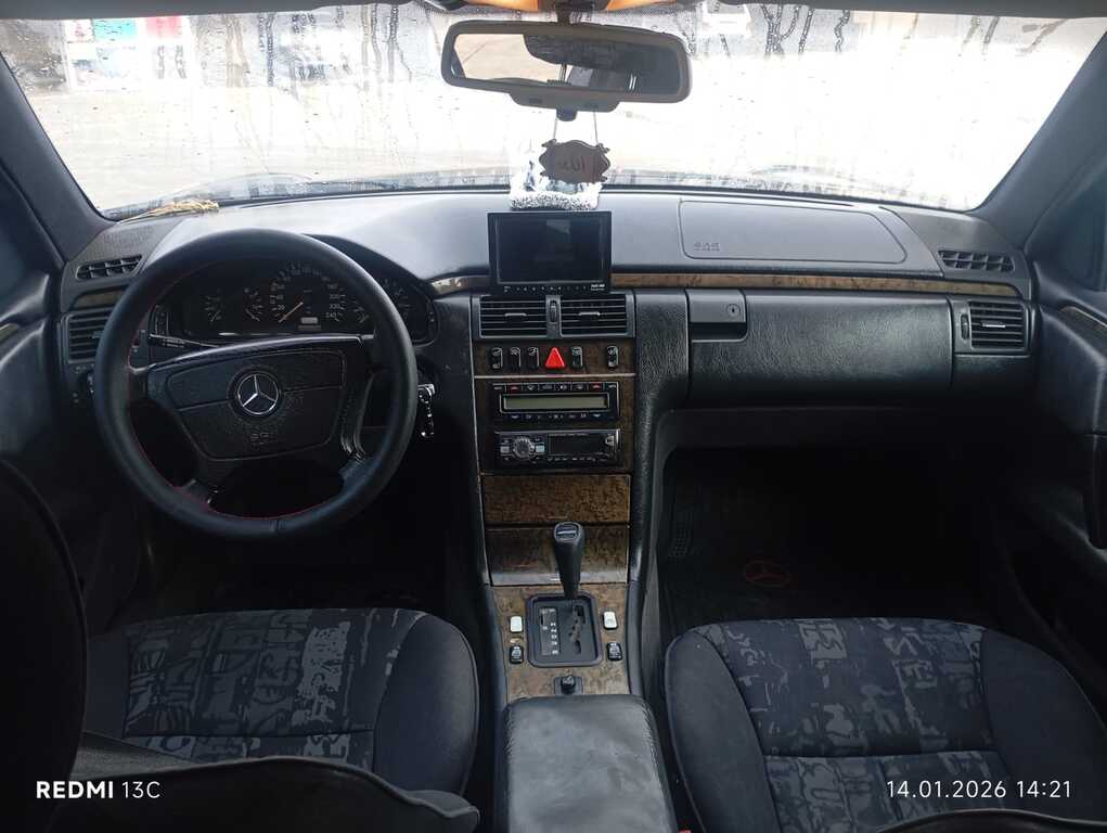 Mercedes E 200, 2.0 L, 1997 il, 300 000 km 09-BR-749 — Avtomobillər, Gəncə (12)