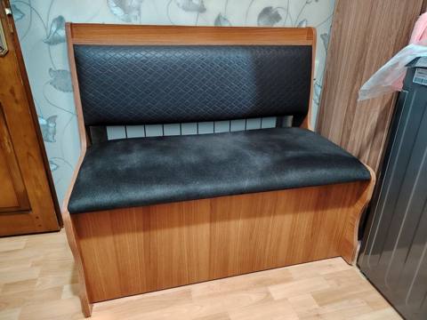 Divan bazali 1iymet 250 hamisi birlikde isteyene tek tekde veeilir — 200 ₼ · Sumqayıt · Mebel Divan bazali 1iymet 250 hamisi birlikde isteyene tek tekde veeilir — Sumqayıt