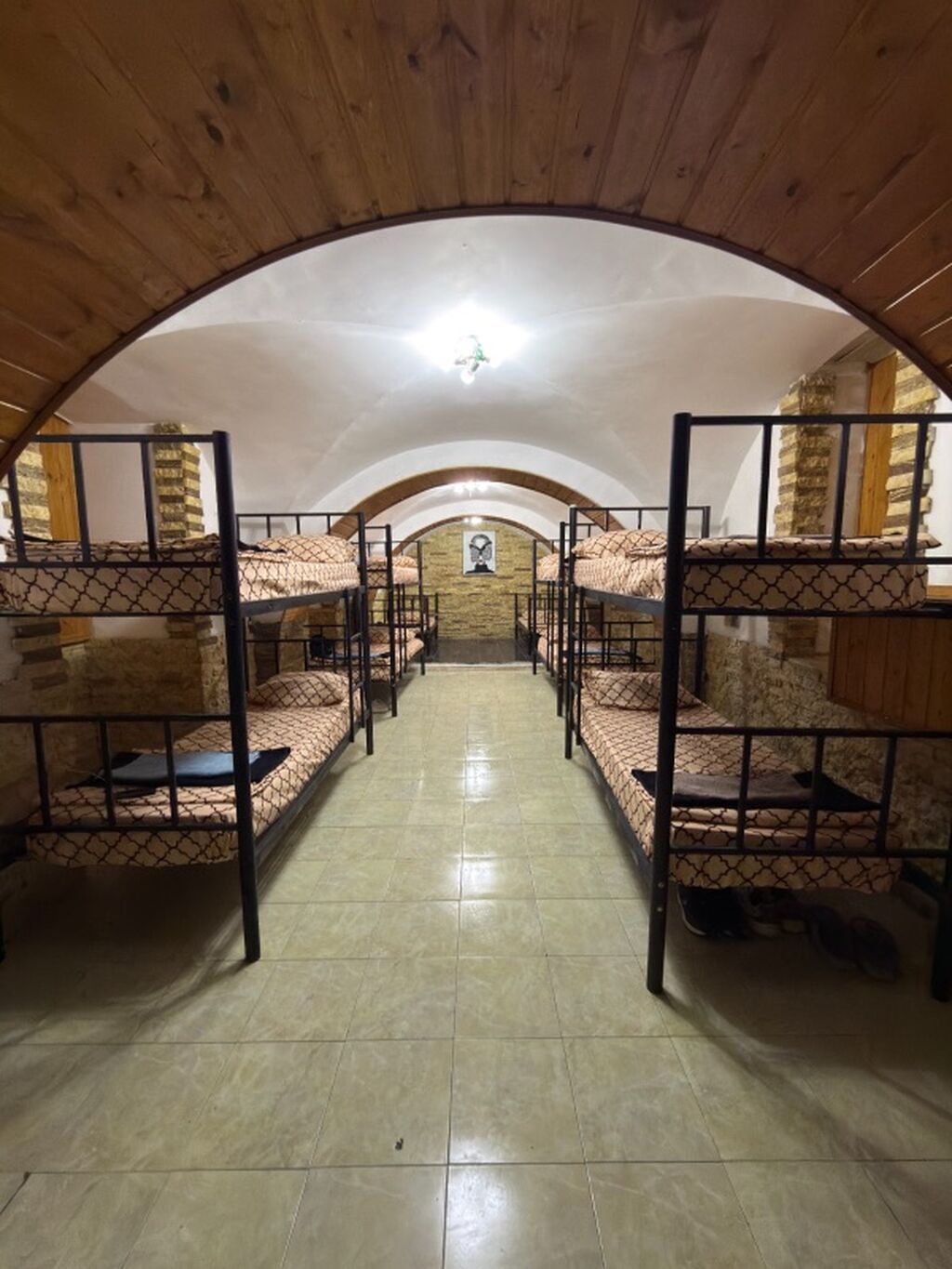 Hazır hostel biznesi satılır – metro hostel Mərkəzi ərazidə — Mənzil, Bakı (4)
