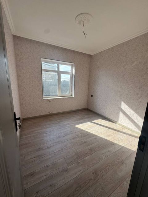 Satılır 3 otaqlı həyət evi/bağ evi 75 m² — Bakı