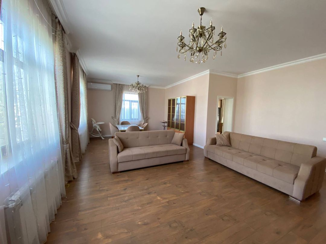 Satılır 5 otaqlı həyət evi/bağ evi 190 m² — Ev, villa, Bakı (4)