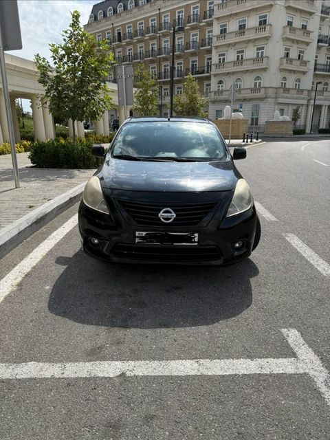 Nissan Sunny, 1.5 L, 2014 il, 193 000 km — Bakı