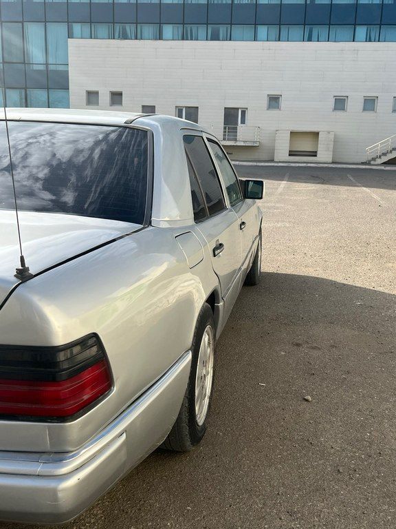 Mercedes E 220, 2.2 L, 1994 il, 450 000 km — Avtomobillər, Sabirabad (10)