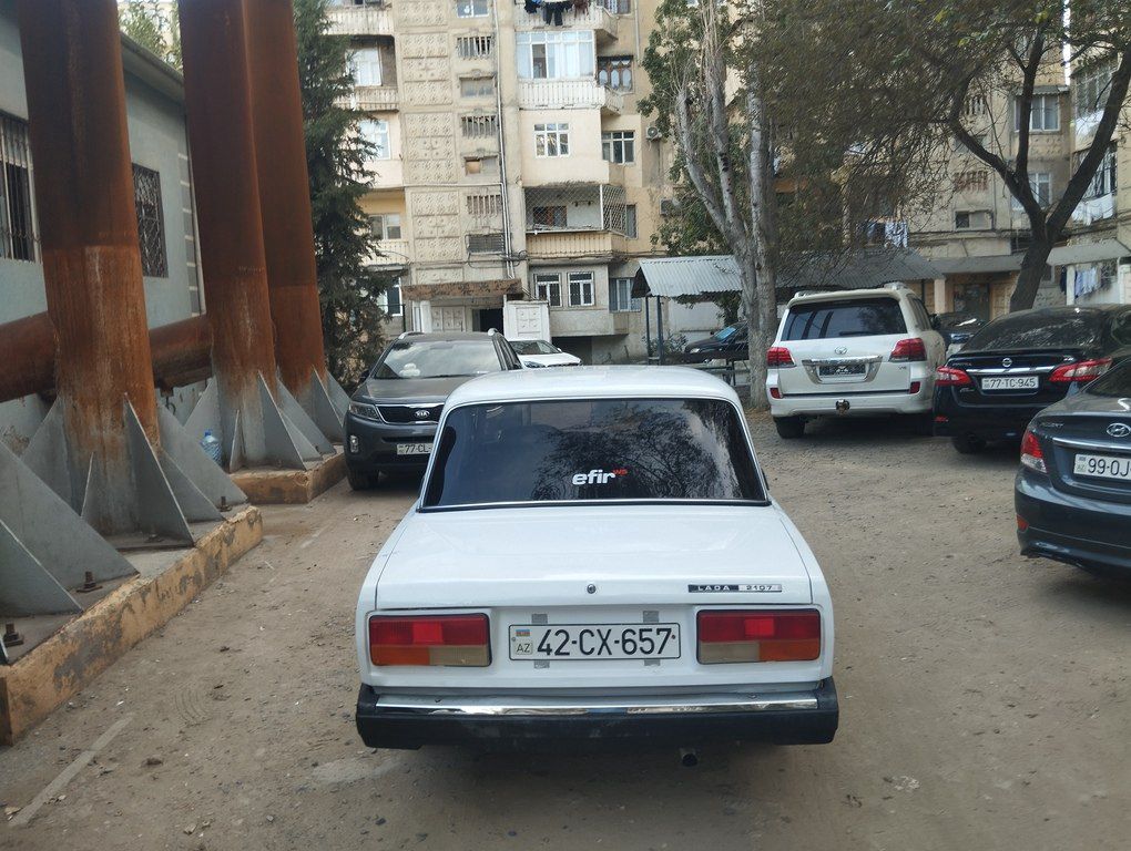 Lada (VAZ) 2107, 1.6 L, 2006 il, 34 000 km 42-CX-657 — Avtomobillər, Bakı (4)
