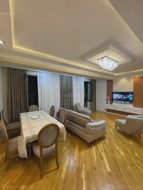 Satılır 4 otaqlı Mənzil Yeni tikili 150 m² Bakı, Xətai r., Həzi Aslanov m — Ruslan — Apartment