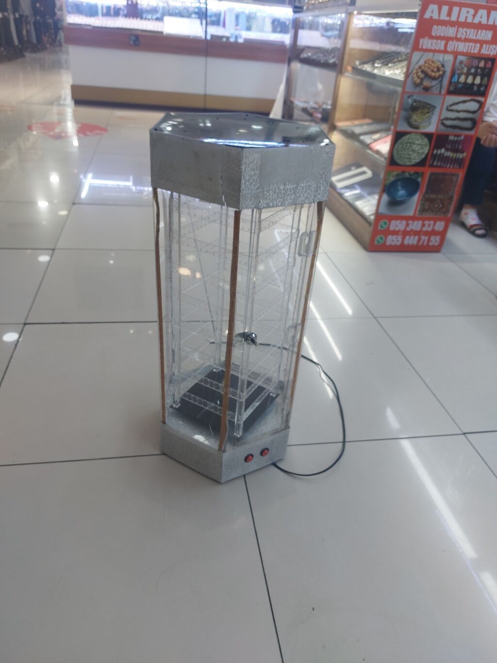 Elektrikli fırlanan vitrin stendi - Forması: çoxbucaqlı (altıguşəli) — Vitrini, Bakı (2)