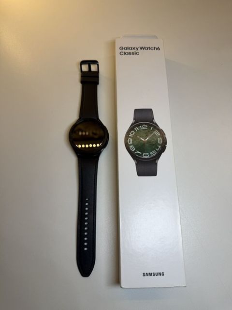 Samsung Galaxy Watch6 Classic 47 mm — original, əla vəziyyətdə — Bakı