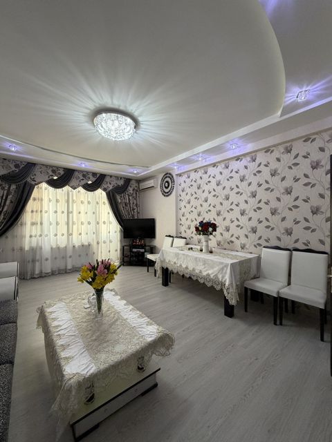 Satılır 3 otaqlı yeni tikili 100 m² — Bakı