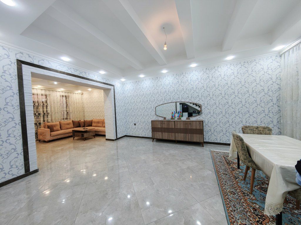 Satılır 4 otaqlı həyət evi/bağ evi 200 m² — Ev, villa, Bakı (10)