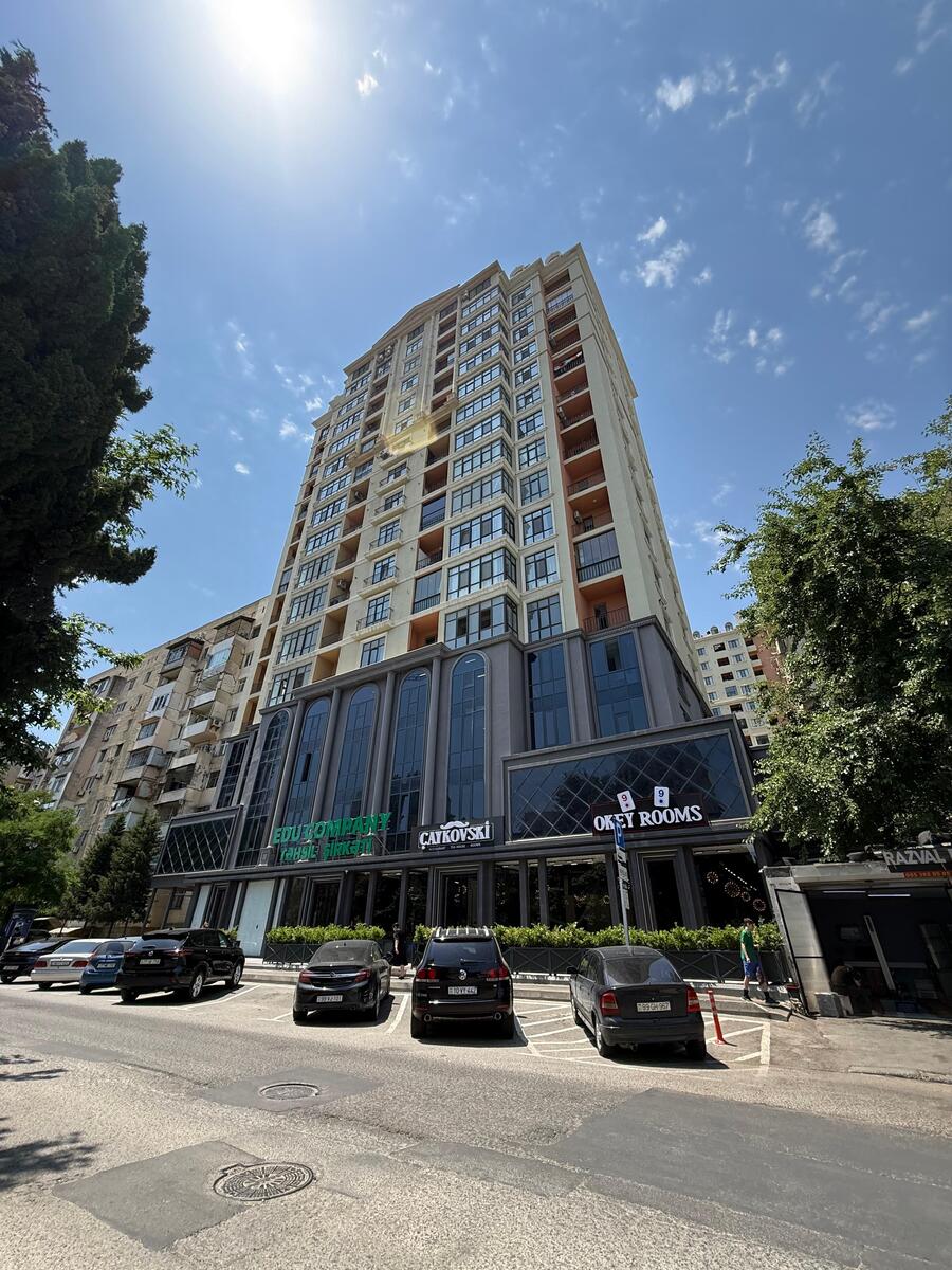 Satılır 4 otaqlı yeni tikili 207 m² — Mənzil, Bakı (11)