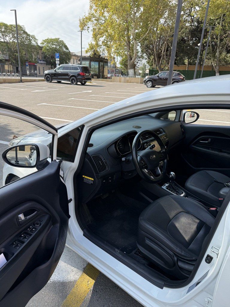 Kia Rio, 1.6 L, 2017 il, 198 500 km 90-YC-802 — Avtomobillər, Bakı (10)
