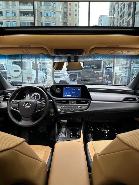 Lexus ES 300h, 2.5 L, 1.3 kWh, 2023 il, 32 138 km — Avtomobillər, Bakı (11)