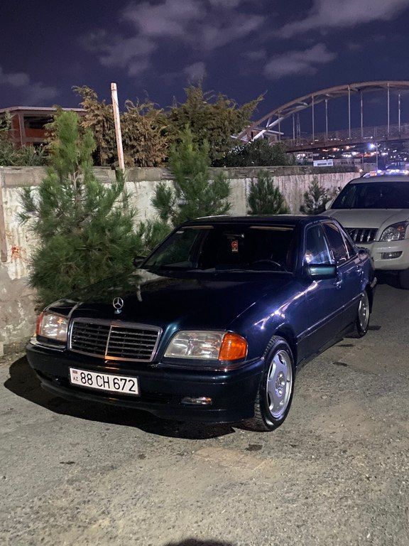 Mercedes C 200, 2.0 L, 1995 il, 300 460 km 88-CH-672 — Avtomobillər, Bakı