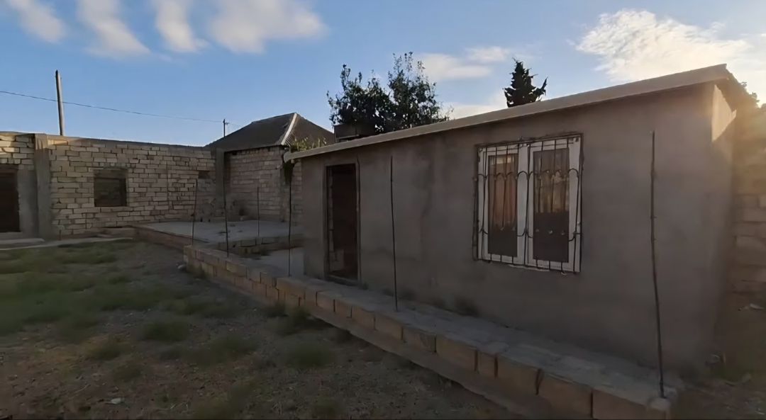 Satılır 2 otaqlı həyət evi/bağ evi 70 m² — Ev, villa, Bakı