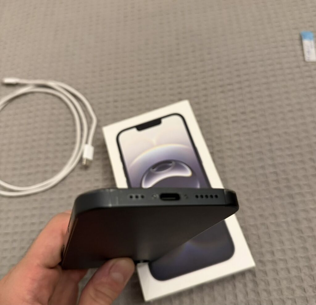 IPhone 16e, 128 GB, Qara — Apple iPhone, Bakı (6)