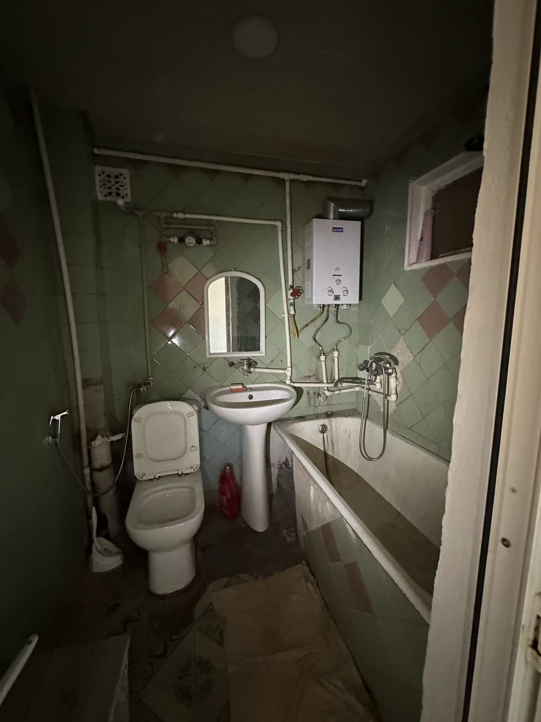 Satılır 1 otaqlı köhnə tikili 32 m² — Mənzil, Bakı (8)