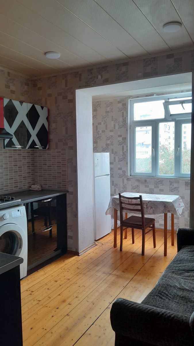 İcarəyə verilir 3 otaqlı köhnə tikili 80 m² — Mənzil, Bakı (3)