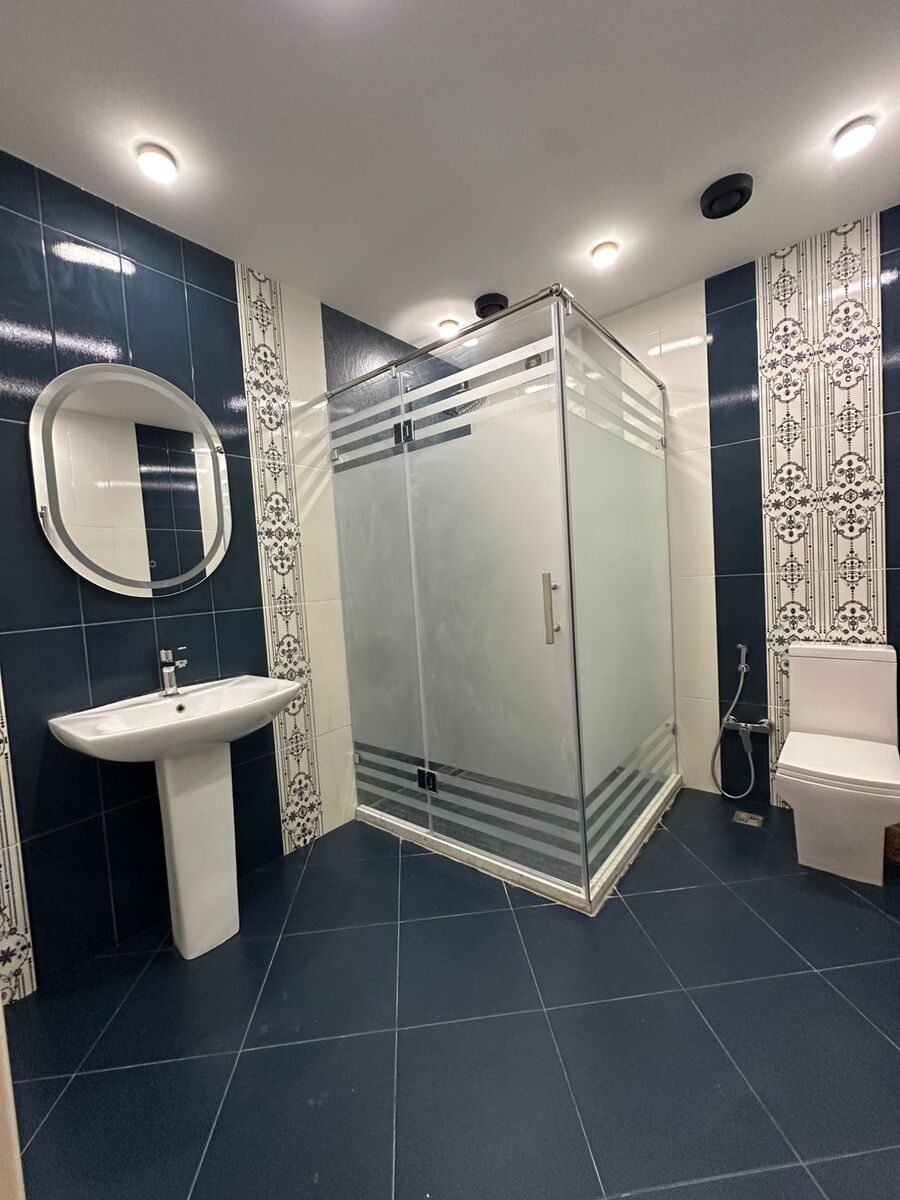 İcarəyə verilir 3 otaqlı yeni tikili 130 m² — Mənzil, Bakı (8)