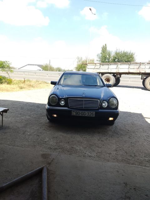 Mercedes-Benz E-Class: 2.3 l 1996 il Sedan — Goranboy