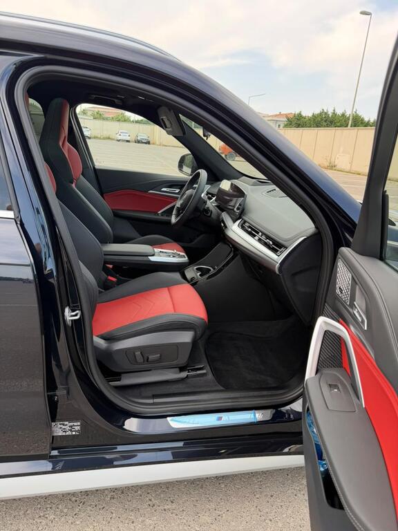 BMW iX1, 64.7 kWh, 2025 il, 21 263 km — Avtomobillər, Bakı (4)