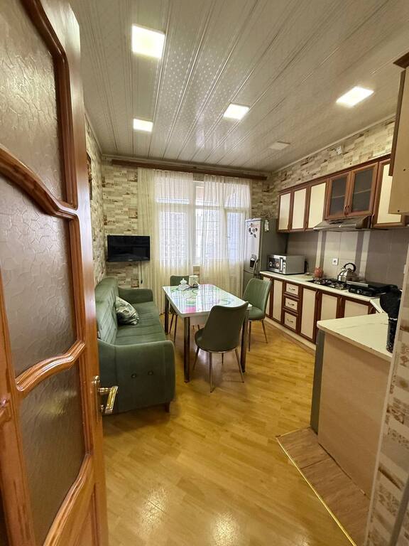 Satılır 4 otaqlı yeni tikili 130 m² — Mənzil, Bakı