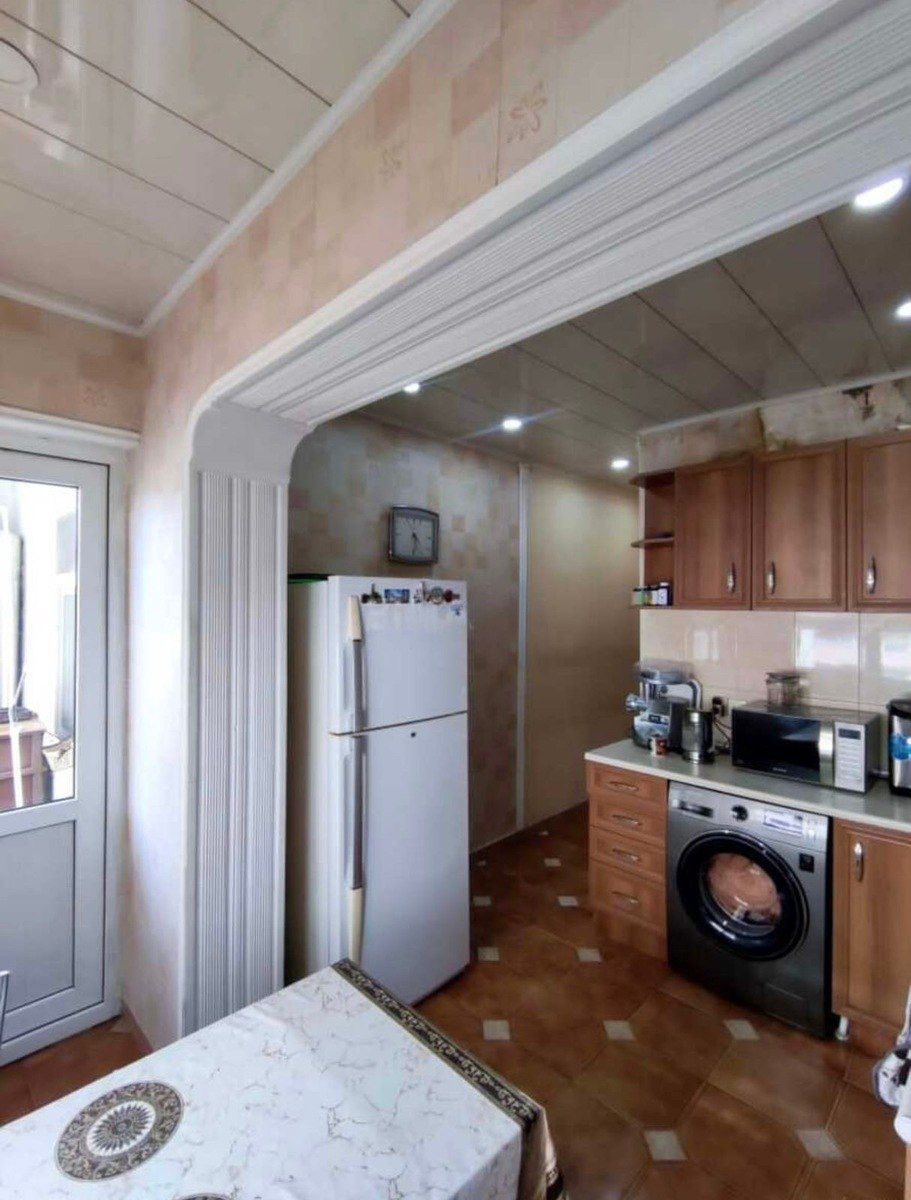 Satılır 4 otaqlı köhnə tikili 105 m² — Mənzil, Bakı (3)