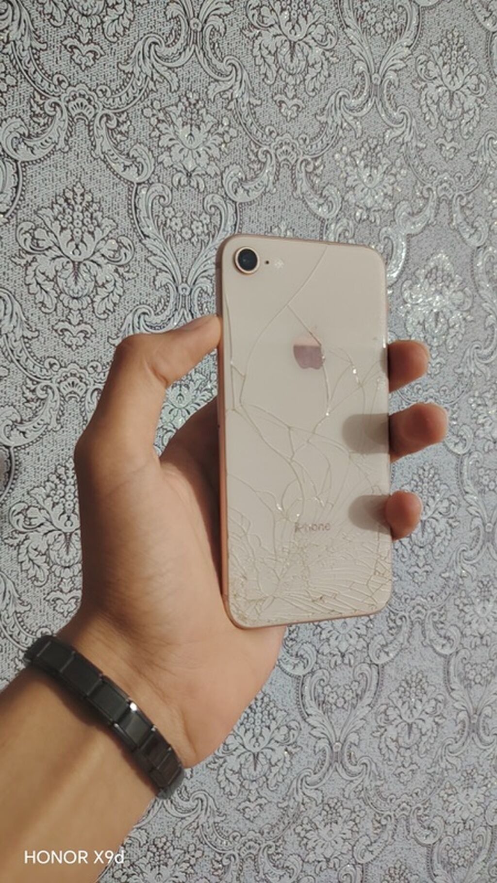 IPhone 8, 64 GB, Qızılı, Qırıq — Apple iPhone, Xaçmaz (2)